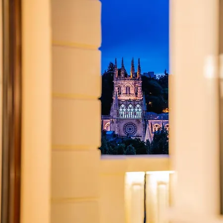 Catedral Apartmán *